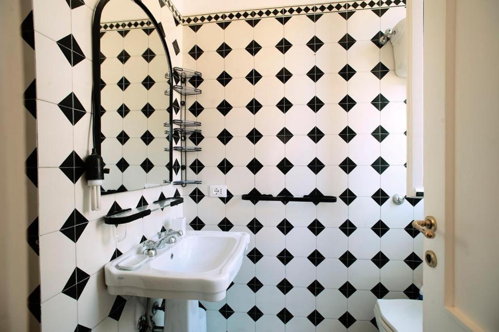 Erida 2 Apartment Spanish Steps Rome Extérieur photo